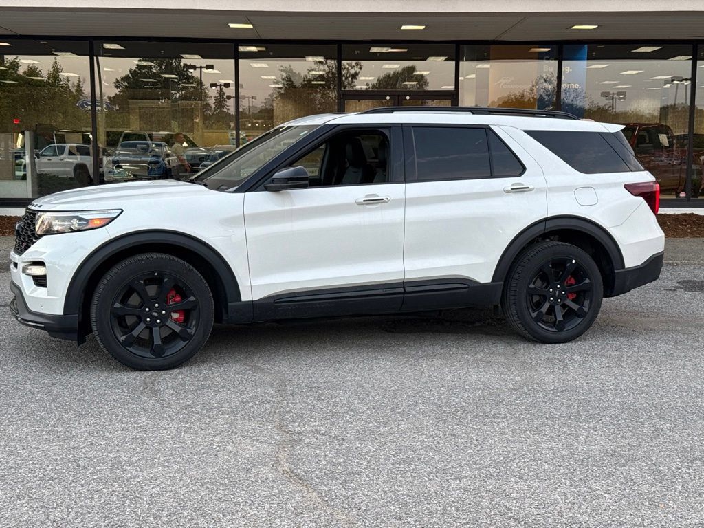 Used 2023 Ford Explorer ST w/ Equipment Group 401A AWD/4WD image 8