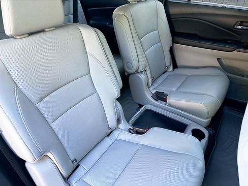 Used 2022 Honda Pilot Elite image 30