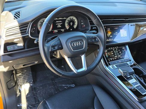 Used 2023 Audi Q8 Premium Plus image 20