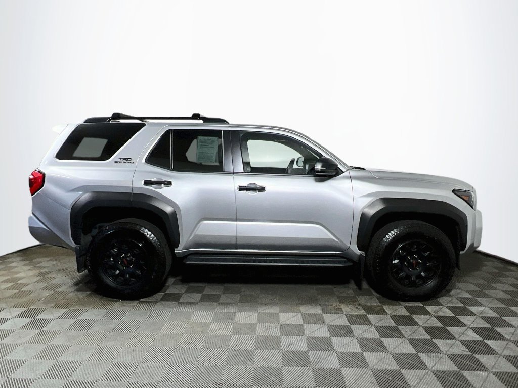 Certified 2025 Toyota 4Runner TRD Off-Road AWD/4WD image 8