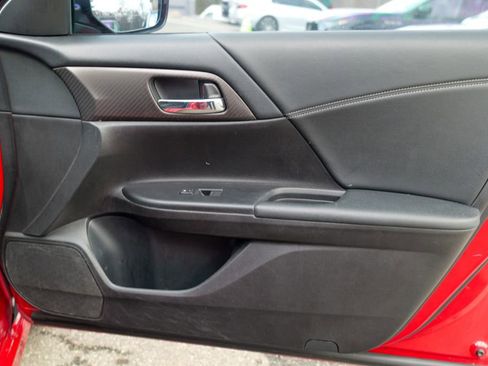 Used 2016 Honda Accord Sport image 31