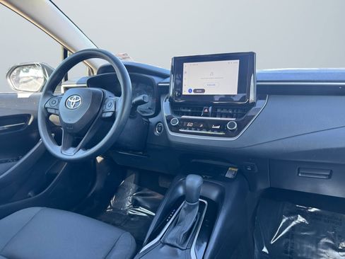 Used 2026 Toyota Corolla LE w/ LE Premium Package FWD image 13