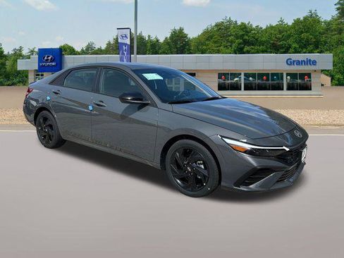 New 2026 Hyundai Elantra Sport FWD image 7