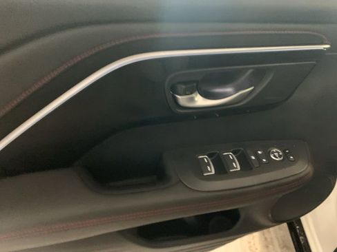 Used 2025 Acura ADX A-Spec image 13