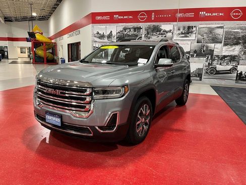 Certified 2023 GMC Acadia SLE w/ Driver Convenience Package image 12