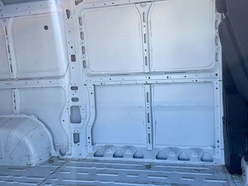 Used 2025 RAM ProMaster 2500 w/ Convenience Group FWD image 35