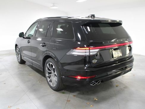 New 2026 Lincoln Aviator 2WD image 6