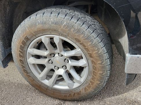 Used 2022 Chevrolet Silverado 1500 LT image 5