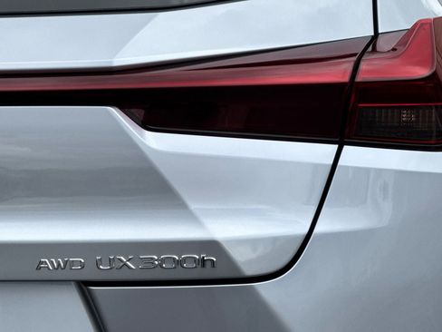 New 2026 Lexus UX 300h AWD image 12