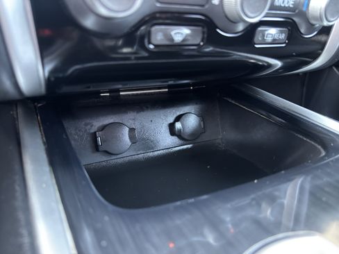 Used 2015 Nissan Pathfinder SV w/ Trailer Tow Package image 24