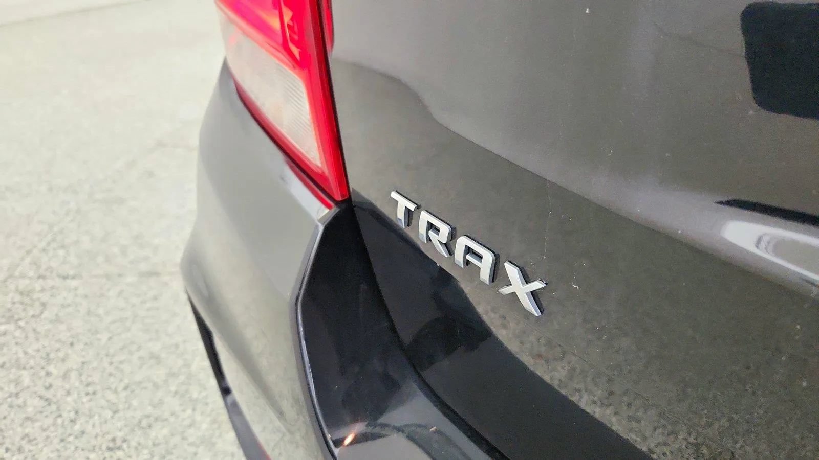 Used 2019 Chevrolet Trax LT w/ Driver Confidence Package FWD image 35