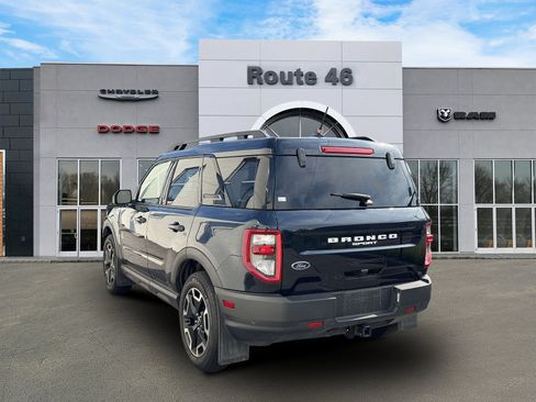 Used 2022 Ford Bronco Sport Outer Banks w/ Tech Package AWD/4WD image 4