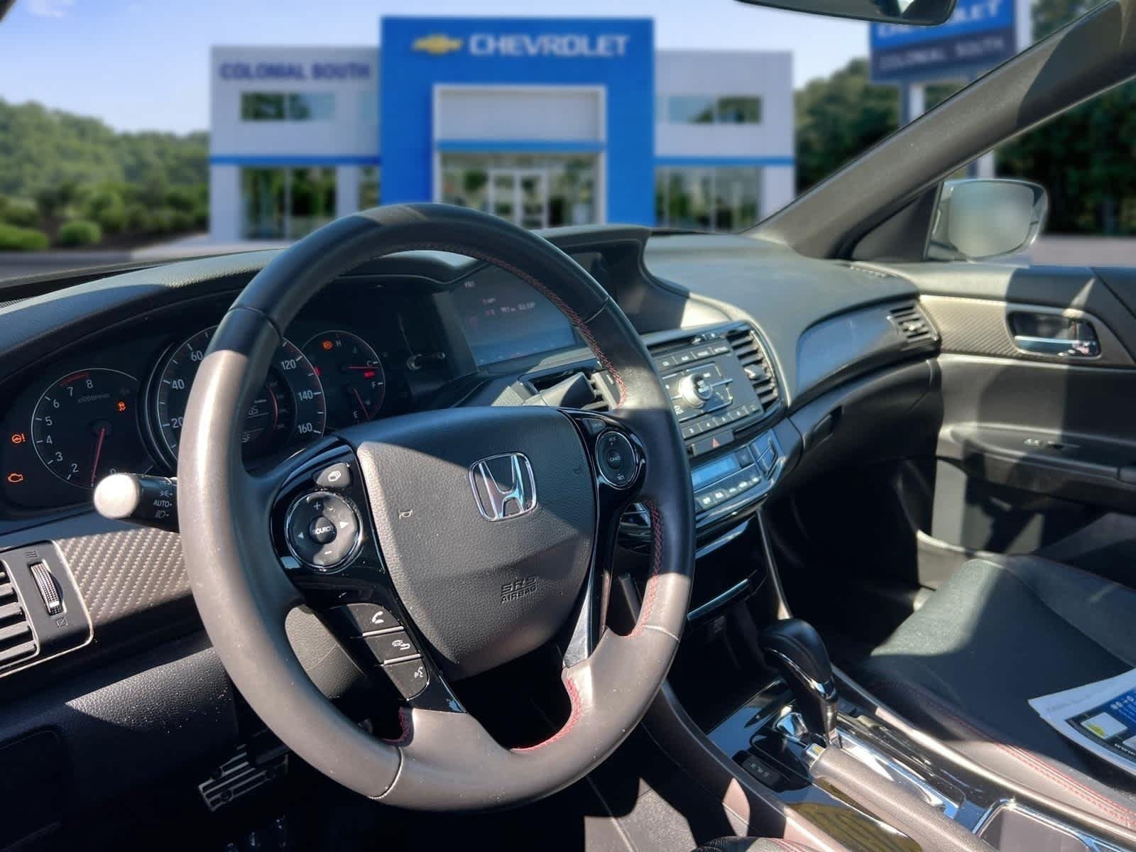 Used 2017 Honda Accord Sport Special Edition image 13