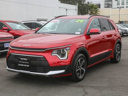Certified 2025 Kia Niro EX FWD image 5