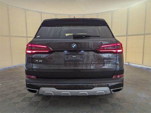 Used 2022 BMW X5 sDrive40i w/ Premium Package image 10