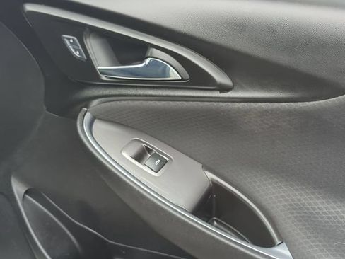 Used 2016 Chevrolet Malibu LT FWD image 27