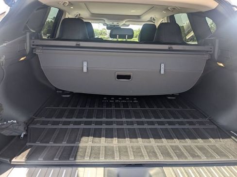 Used 2025 Nissan Murano SL w/ Cargo Package AWD/4WD image 30
