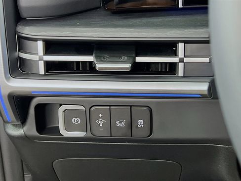 New 2026 Hyundai Santa Fe Limited AWD/4WD image 9