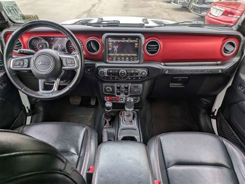 Used 2018 Jeep Wrangler Unlimited Rubicon image 15