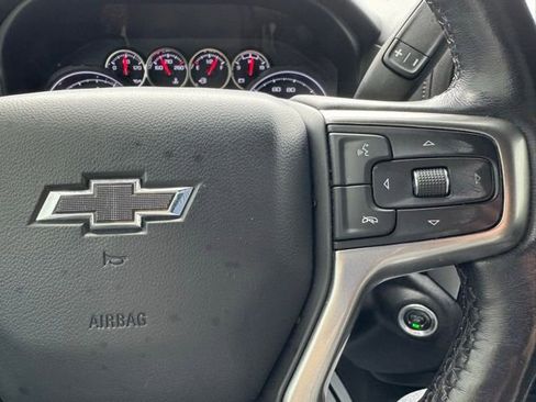 Used 2021 Chevrolet Silverado 1500 LT Trail Boss w/ Convenience Package II image 30