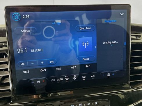 Used 2023 Ford Transit 350 XLT image 31