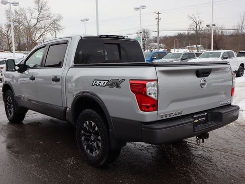 Used 2018 Nissan Titan PRO-4X image 28