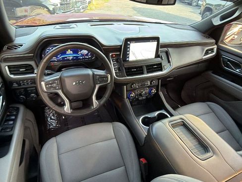 Used 2024 Chevrolet Tahoe Z71 w/ Z71 Off-Road Package AWD/4WD image 26