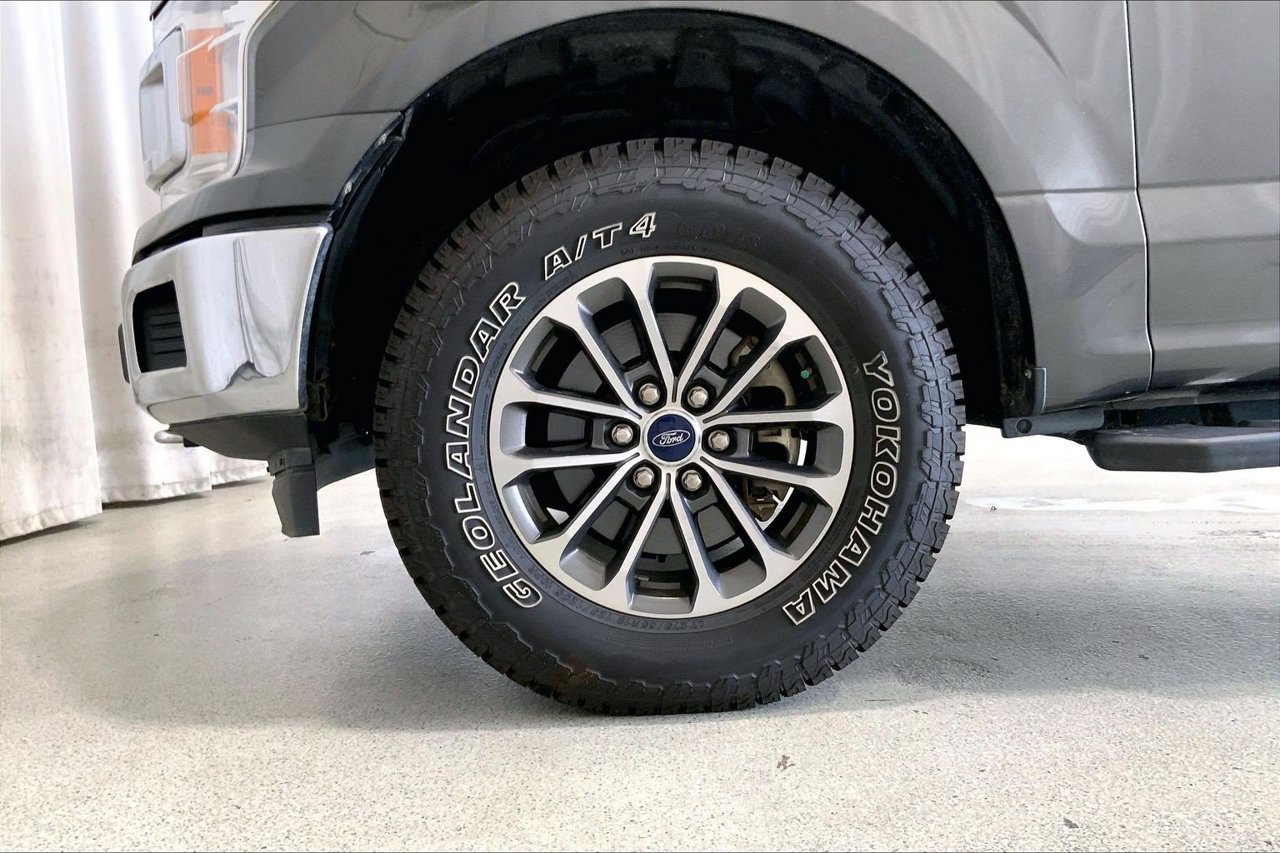 Used 2020 Ford F150 XLT w/ Equipment Group 302A Luxury AWD/4WD image 6