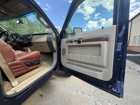 Used 2008 Ford F450 Lariat AWD/4WD image 7