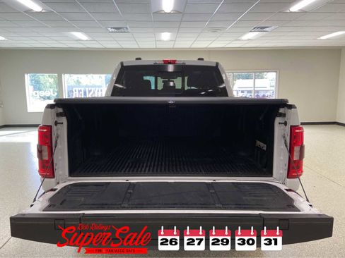 Used 2022 Ford F150 XLT w/ Equipment Group 302A High image 10