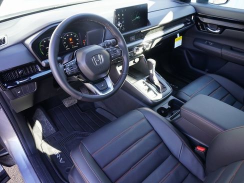 Used 2026 Honda CR-V Sport Touring image 13