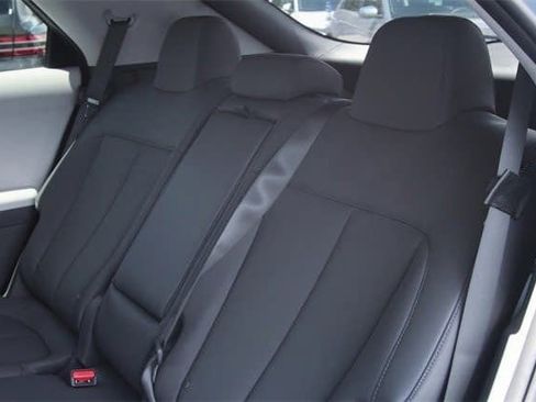 Certified 2025 Hyundai Ioniq 5 SEL image 18