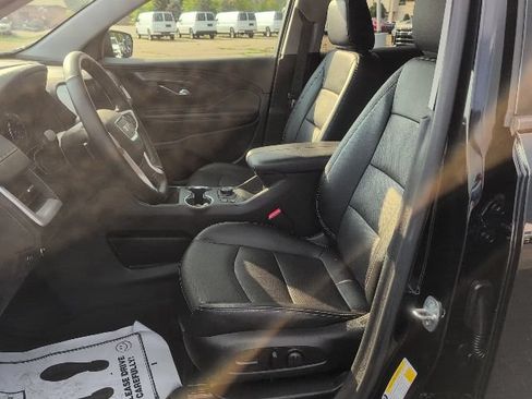 Used 2023 GMC Terrain SLT w/ Elevation Edition AWD/4WD image 19