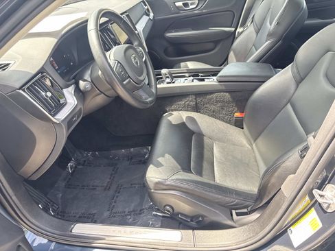 Used 2024 Volvo S60 B5 Core AWD/4WD image 14