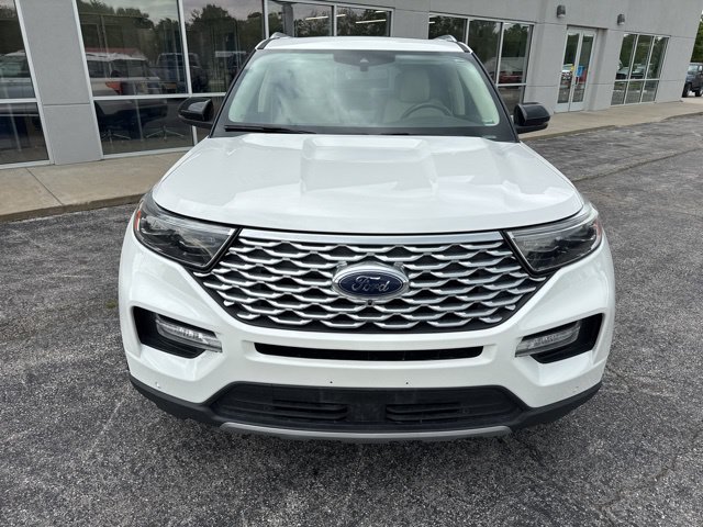 Used 2021 Ford Explorer Platinum w/ Equipment Group 601A AWD/4WD image 2