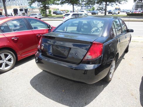 Used 2006 Saturn ION Level 2 FWD image 3