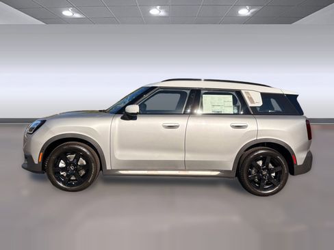 New 2026 MINI Cooper Countryman S image 2