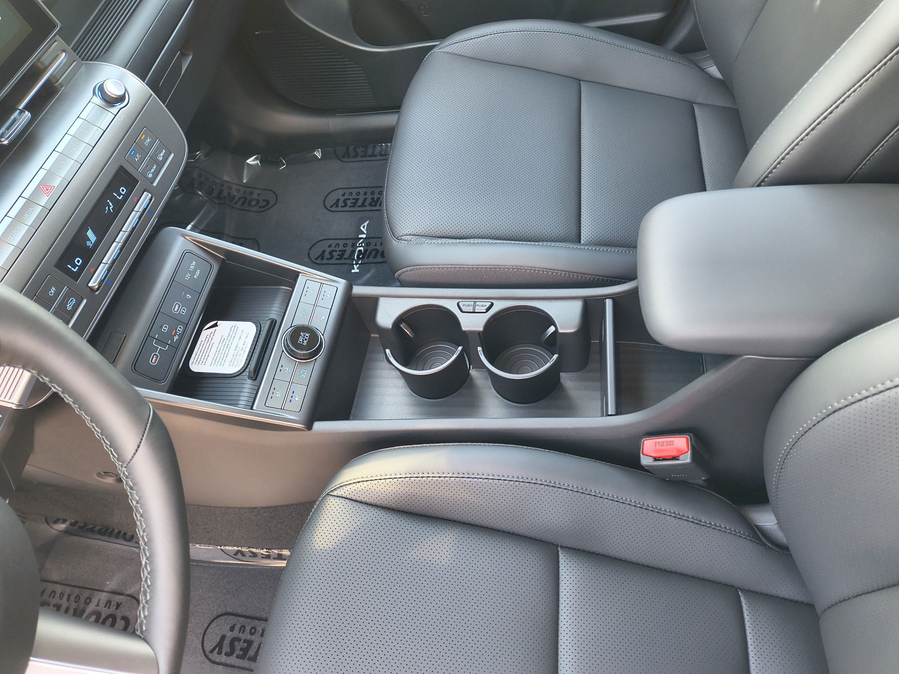 New 2027 Hyundai Kona Limited FWD image 22