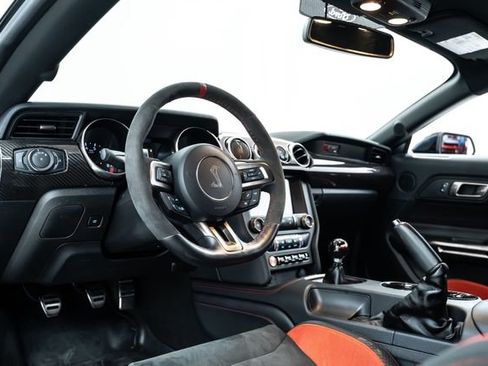 Used 2019 Ford Mustang Shelby GT350R w/ GT350R Equipment Group 920A RWD image 21