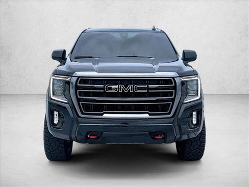 Used 2022 GMC Yukon AT4 AWD/4WD image 3