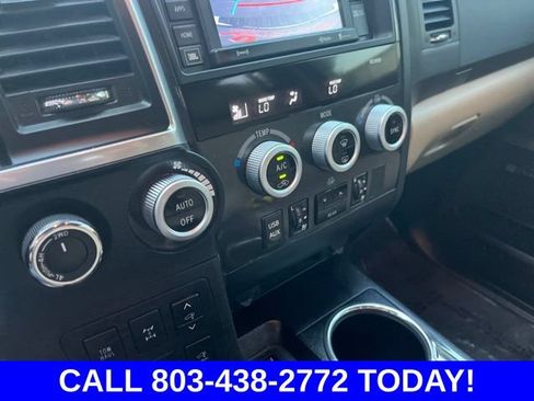 Used 2018 Toyota Sequoia Platinum AWD/4WD image 28