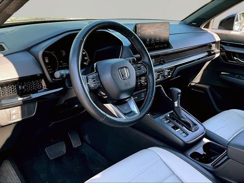 Certified 2025 Honda CR-V Sport Touring image 12