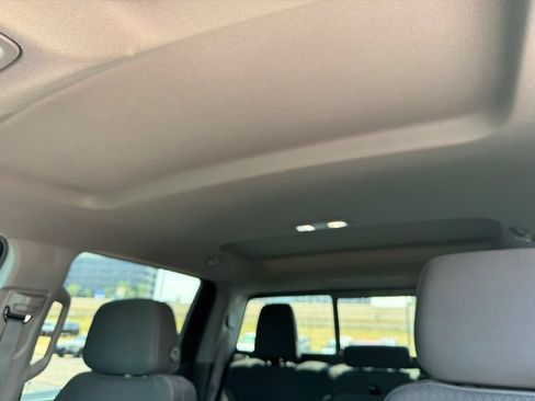 Used 2022 Chevrolet Silverado 1500 RST w/ Convenience Package II AWD/4WD image 20