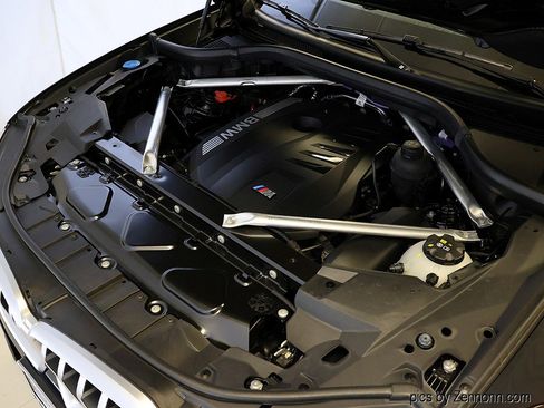 Certified 2025 BMW X6 xDrive40i w/ Climate Comfort Package image 40