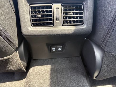 New 2026 Toyota Camry XLE AWD/4WD image 15