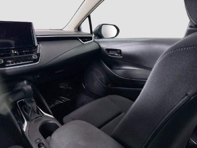 Certified 2025 Toyota Corolla LE FWD image 21
