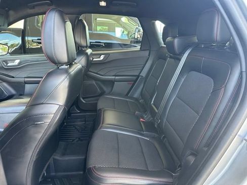 Certified 2023 Ford Escape ST-Line w/ Tech Pack #1 FWD image 15
