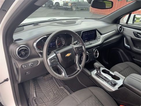Used 2022 Chevrolet Blazer LT image 10