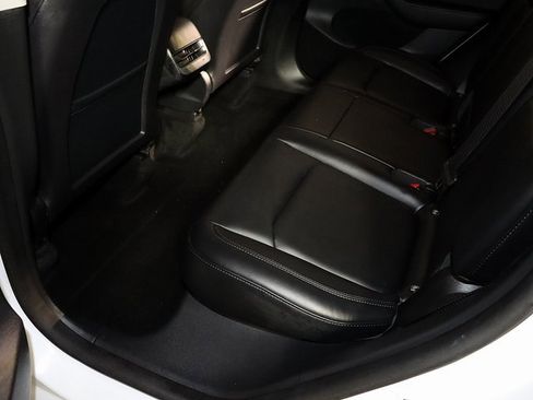 Used 2022 Tesla Model Y Performance image 25