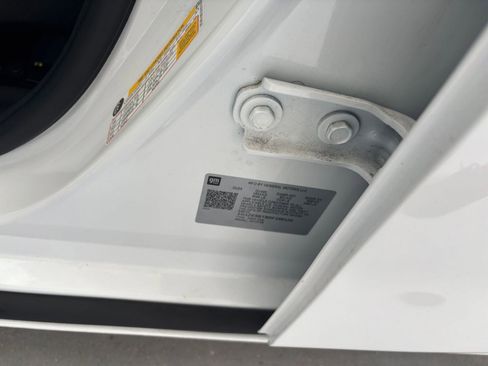 Used 2024 Chevrolet Malibu LT image 29